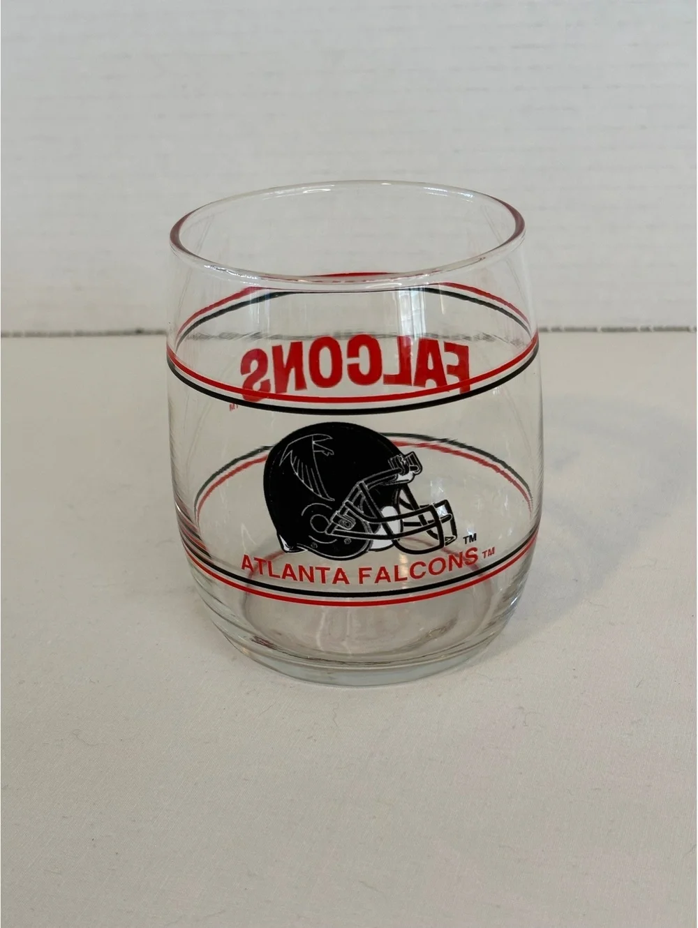 Vintage 1980s Atlanta Falcons NFL Rocks Glass – 12oz Tumbler Retro Helmet Logo